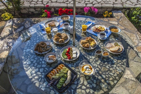 Hotel Agni Studios & Apartments